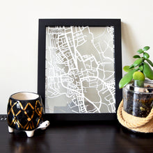 Load image into Gallery viewer, Map of Oxford England | Papercut Map Art | UK Travel Gift Ideas | Oxford City Map | Map Wall Art | Oxford Map | England Map | UK Papercut City Maps