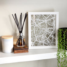 Load image into Gallery viewer, Map of Cambridge England | Papercut Map Art | UK Travel Gift Ideas | Cambridge City Map | Map Wall Art | Cambridge Map | England Map | UK Papercut City Maps